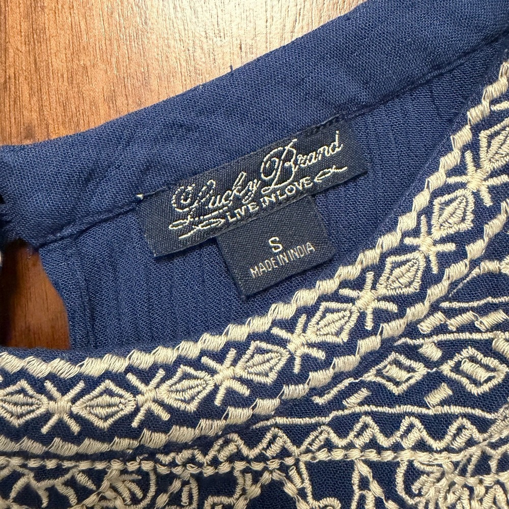 Lucky Brand Blue Embroidered Gauze Shift Dress Womens Small Boho Short Sleeve - Picture 4 of 8